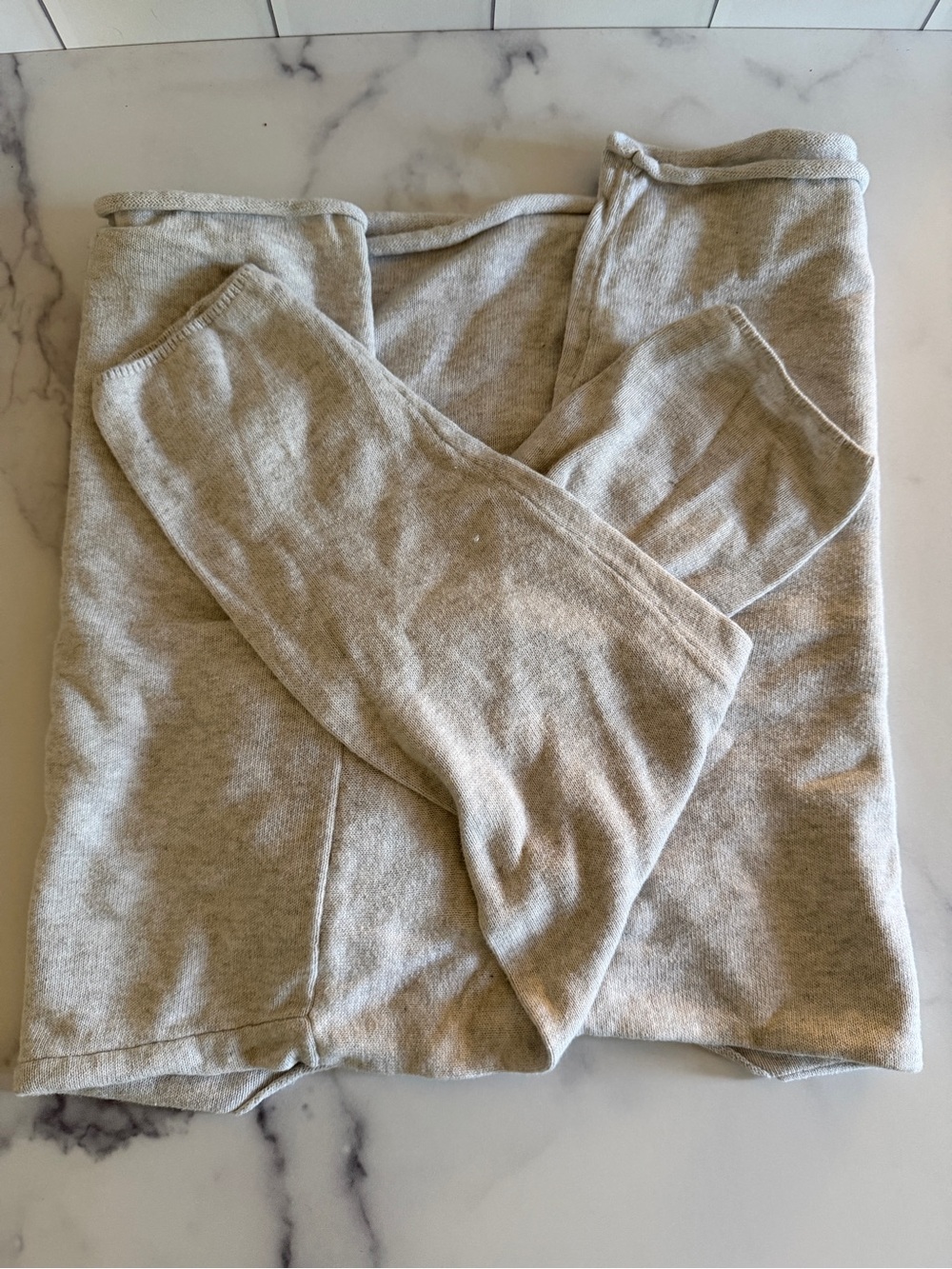 Brandy Melville Gray Lightweight Knit Long Sleeve Top One Size